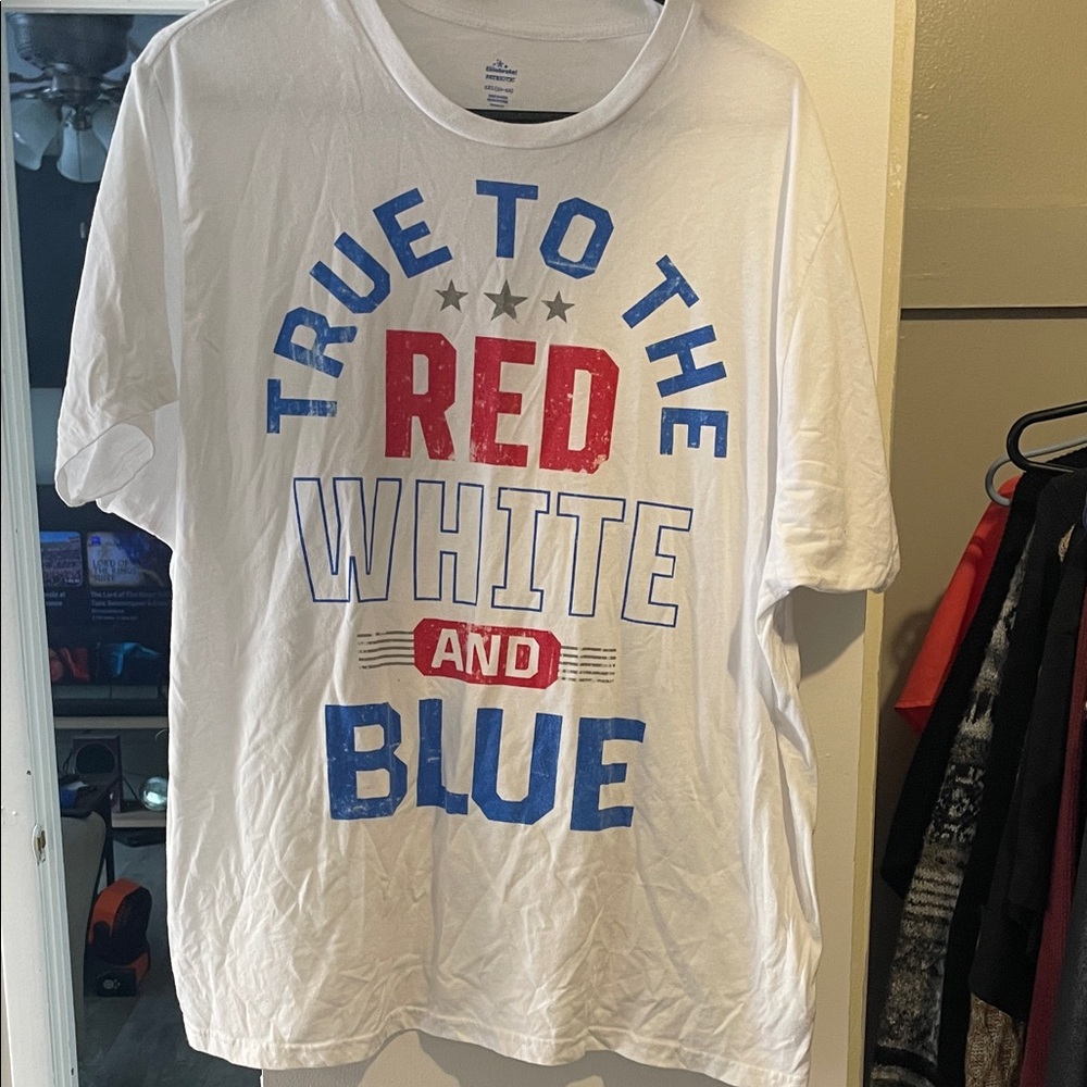 Patriotic Graphic Tee - White